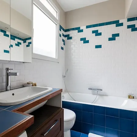Rue De Bourgogne Iii By Onefinestay Apartmán